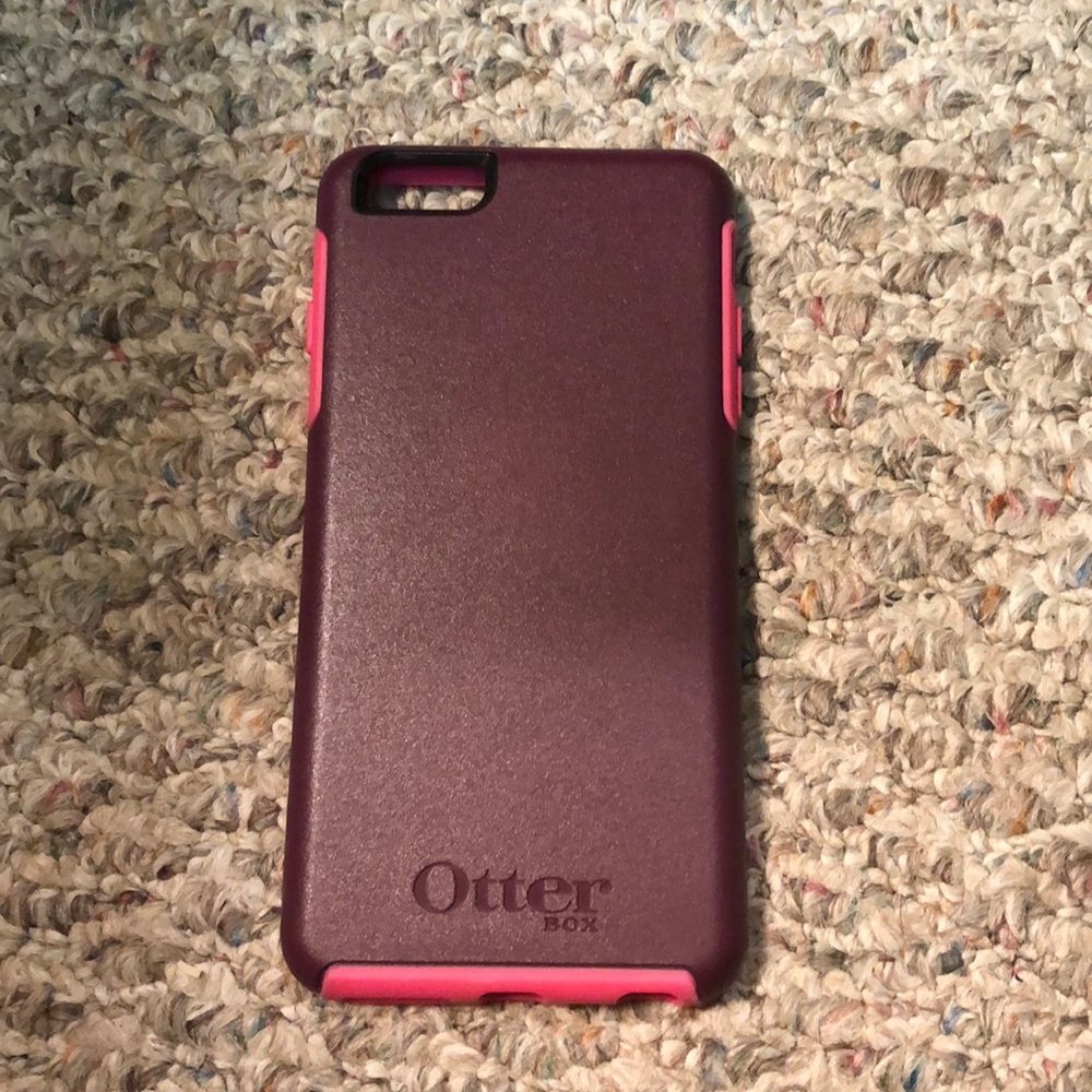 iPhone 6 Plus/ 6S Plus Otterbox Case  🎀